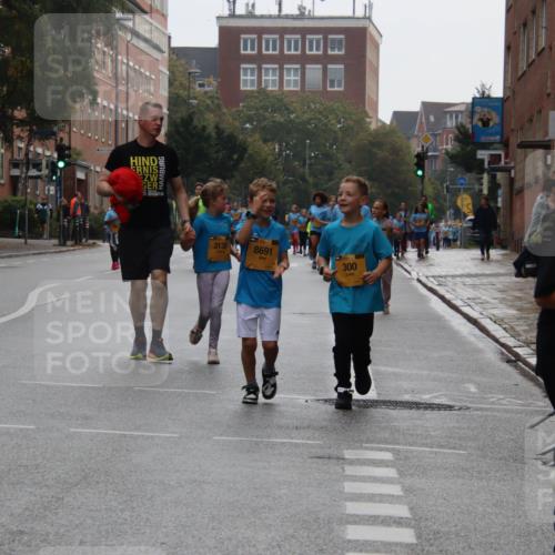 13.09.2026 - Kiel Lauf Markus Tischler http://msf.ph/oto/10449519 13.09.2026 08:59:34 Fleethörn 1, 611, 6, 3135, 8691, 300 meine-sportfotos.de