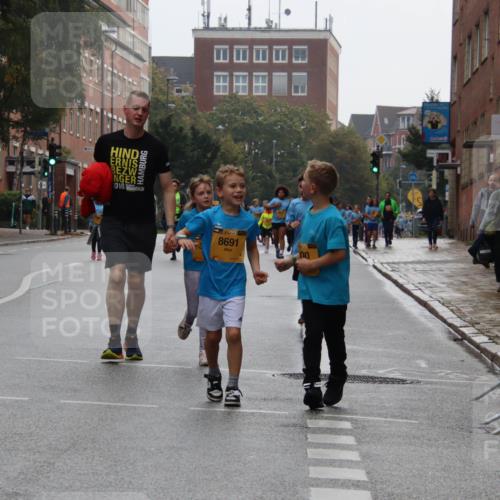 13.09.2026 - Kiel Lauf Markus Tischler http://msf.ph/oto/10449525 13.09.2026 08:59:35 Fleethörn 1, 611, 016, 8691 meine-sportfotos.de