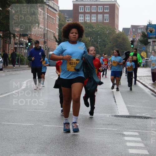 13.09.2026 - Kiel Lauf Markus Tischler http://msf.ph/oto/10449551 13.09.2026 08:59:58 Fleethörn 7062, 611, 38, 6315, 9287 meine-sportfotos.de