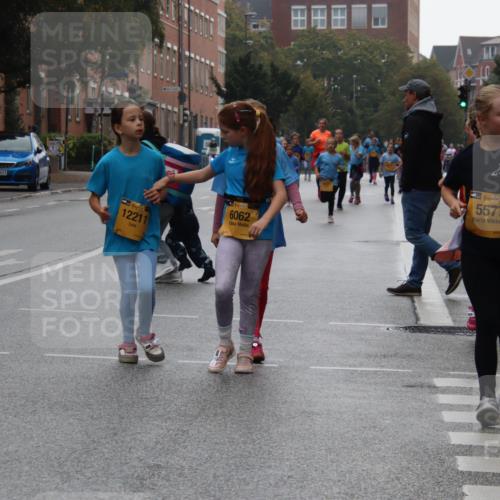 13.09.2026 - Kiel Lauf Markus Tischler http://msf.ph/oto/10449579 13.09.2026 09:00:13 Fleethörn 611, 8, 49, 12211, 39, 6062, 38, 5577 meine-sportfotos.de