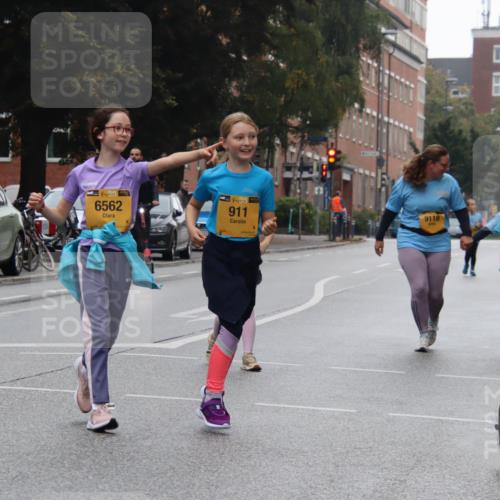 13.09.2026 - Kiel Lauf Markus Tischler http://msf.ph/oto/10449611 13.09.2026 09:00:52 Fleethörn 38, 6562, 38, 911, 9118, 38, 9212 meine-sportfotos.de