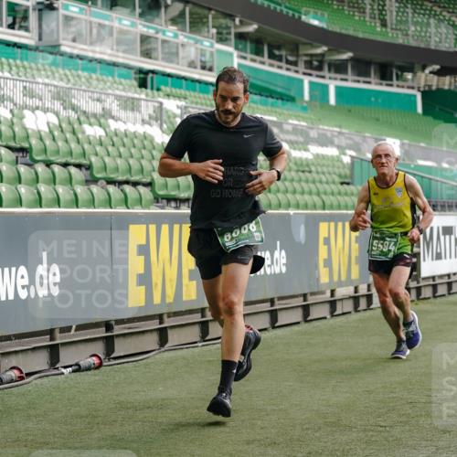 13.09.2026 - 21. swb-Marathon Bremen Michael Burmester http://msf.ph/oto/10449903 13.09.2026 12:48:45 Laufen im Stadion 382, 384, 524, 572, 621, 826, 889, 899, 1349, 1723, 1748, 1872, 1925, 2266, 2287, 2605, 2750, 2844, 2909, 2956, 3043, 3110, 3127, 3197, 3242, 3276, 3297, 3330, 3466, 3794, 3910, 3973, 4033, 4082, 4247, 4614, 4712, 4732, 4743, 4852, 4898, 4990, 4992, 5424, 5517, 5570, 5594, 5648, 5803, 5976, 6025, 6058, 6692, 6708, 6784, 6842, 6951, 7064, 7399, 7538, 7636, 7803, 7876, 8060, 8611, 8621, 8706, 8877, 8973, 8980, 8981, 9010, 9035, 9429, 9689 meine-sportfotos.de