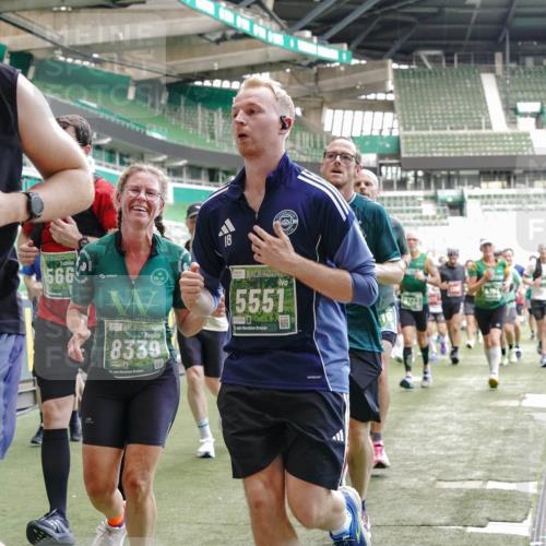 13.09.2026 - 21. swb-Marathon Bremen Michael Burmester http://msf.ph/oto/10450226 13.09.2026 13:09:18 Laufen im Stadion 164, 383, 391, 448, 532, 549, 551, 563, 625, 800, 813, 869, 884, 898, 1025, 1072, 1124, 1150, 1180, 1285, 1289, 1395, 1398, 1559, 1688, 1831, 1880, 1899, 2041, 2208, 2215, 2229, 2232, 2243, 2366, 2380, 2413, 2429, 2441, 2467, 2471, 2525, 2530, 2573, 2594, 2611, 2635, 2692, 2714, 2717, 2727, 2782, 2785, 2823, 2841, 2866, 2897, 2920, 2930, 2931, 2941, 3032, 3063, 3086, 3291, 3316, 3327, 3333, 3398, 3437, 3707, 3769, 109 meine-sportfotos.de