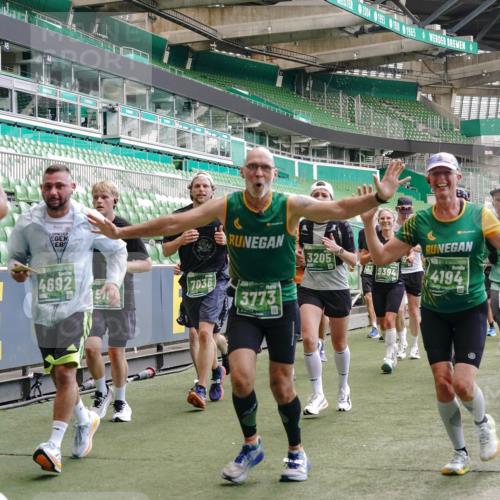13.09.2026 - 21. swb-Marathon Bremen Michael Burmester http://msf.ph/oto/10450405 13.09.2026 13:09:22 Laufen im Stadion 164, 383, 391, 448, 532, 549, 551, 563, 625, 813, 869, 884, 898, 1025, 1072, 1124, 1150, 1180, 1285, 1289, 1398, 1559, 1688, 1880, 1899, 2041, 2208, 2215, 2229, 2232, 2243, 2366, 2380, 2413, 2429, 2441, 2467, 2471, 2525, 2530, 2553, 2573, 2594, 2611, 2635, 2692, 2714, 2717, 2727, 2782, 2785, 2823, 2841, 2897, 2920, 2930, 2931, 2941, 3032, 3063, 3086, 3291, 3316, 3327, 3333, 3398, 3437, 3707, 3769, 109 meine-sportfotos.de