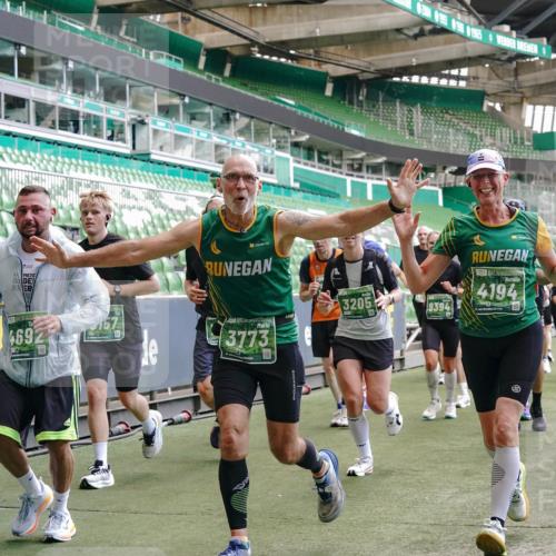 13.09.2026 - 21. swb-Marathon Bremen Michael Burmester http://msf.ph/oto/10450432 13.09.2026 13:09:22 Laufen im Stadion 164, 383, 391, 448, 532, 549, 551, 563, 625, 813, 869, 884, 898, 1025, 1072, 1124, 1150, 1180, 1285, 1289, 1398, 1559, 1688, 1880, 1899, 2041, 2208, 2215, 2229, 2232, 2243, 2366, 2380, 2413, 2429, 2441, 2467, 2471, 2525, 2530, 2553, 2573, 2594, 2611, 2635, 2692, 2714, 2717, 2727, 2782, 2785, 2823, 2841, 2897, 2920, 2930, 2931, 2941, 3032, 3063, 3086, 3291, 3316, 3327, 3333, 3398, 3437, 3707, 3769, 109 meine-sportfotos.de