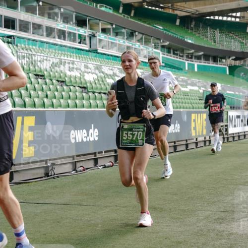 13.09.2026 - 21. swb-Marathon Bremen Michael Burmester http://msf.ph/oto/10450655 13.09.2026 12:49:19 Laufen im Stadion 382, 469, 524, 572, 663, 670, 779, 826, 889, 899, 1349, 1517, 1605, 1723, 1748, 1872, 1925, 2052, 2287, 2288, 2347, 2605, 2750, 2844, 2909, 3043, 3110, 3127, 3197, 3276, 3330, 3466, 3625, 3910, 3973, 4033, 4082, 4247, 4384, 4712, 4732, 4743, 4852, 4898, 4990, 5111, 5377, 5383, 5424, 5517, 5570, 5585, 5594, 5648, 6025, 6058, 6652, 6692, 6842, 6906, 6951, 7064, 7109, 7115, 7121, 7399, 7636, 7803, 7876, 8706, 8877, 8973, 8981, 9010, 9035, 9429 meine-sportfotos.de