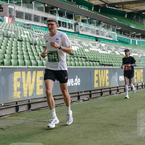 13.09.2026 - 21. swb-Marathon Bremen Michael Burmester http://msf.ph/oto/10450713 13.09.2026 12:49:20 Laufen im Stadion 382, 469, 524, 572, 663, 670, 779, 826, 889, 899, 1349, 1517, 1605, 1723, 1748, 1872, 1925, 2052, 2287, 2288, 2347, 2605, 2750, 2844, 2909, 3043, 3110, 3127, 3197, 3276, 3330, 3466, 3625, 3910, 3973, 4033, 4082, 4247, 4384, 4712, 4732, 4743, 4852, 4898, 4990, 5111, 5377, 5383, 5424, 5517, 5570, 5585, 5594, 5648, 6025, 6058, 6652, 6692, 6842, 6906, 6951, 7064, 7109, 7115, 7121, 7399, 7636, 7803, 7876, 8706, 8877, 8973, 8981, 9010, 9035, 9429 meine-sportfotos.de