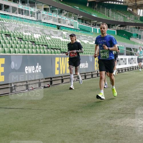 13.09.2026 - 21. swb-Marathon Bremen Michael Burmester http://msf.ph/oto/10450722 13.09.2026 12:49:21 Laufen im Stadion 382, 469, 524, 572, 663, 670, 779, 826, 889, 899, 1349, 1517, 1605, 1723, 1748, 1872, 1925, 2052, 2287, 2288, 2347, 2605, 2750, 2844, 2909, 3043, 3110, 3127, 3197, 3276, 3330, 3625, 3910, 3973, 4033, 4082, 4247, 4384, 4712, 4732, 4743, 4852, 4898, 4990, 5111, 5377, 5383, 5424, 5517, 5570, 5585, 5594, 5648, 6025, 6058, 6652, 6692, 6842, 6906, 6951, 7064, 7109, 7115, 7121, 7399, 7636, 7803, 7876, 8706, 8877, 8973, 8981, 9010, 9035, 9429 meine-sportfotos.de