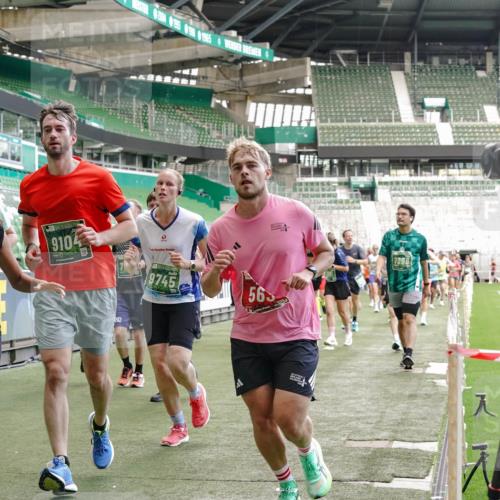 13.09.2026 - 21. swb-Marathon Bremen Michael Burmester http://msf.ph/oto/10450833 13.09.2026 13:09:30 Laufen im Stadion 164, 383, 391, 448, 532, 549, 551, 563, 625, 813, 869, 884, 898, 1025, 1072, 1124, 1150, 1180, 1285, 1289, 1398, 1559, 1688, 1855, 1867, 1880, 1899, 2041, 2208, 2229, 2232, 2243, 2268, 2366, 2380, 2413, 2429, 2441, 2467, 2471, 2525, 2530, 2553, 2573, 2594, 2635, 2692, 2714, 2717, 2727, 2782, 2785, 2823, 2841, 2897, 2920, 2930, 2931, 2941, 3032, 3063, 3086, 3291, 3316, 3327, 3333, 3398, 3437, 3707, 3769, 109 meine-sportfotos.de