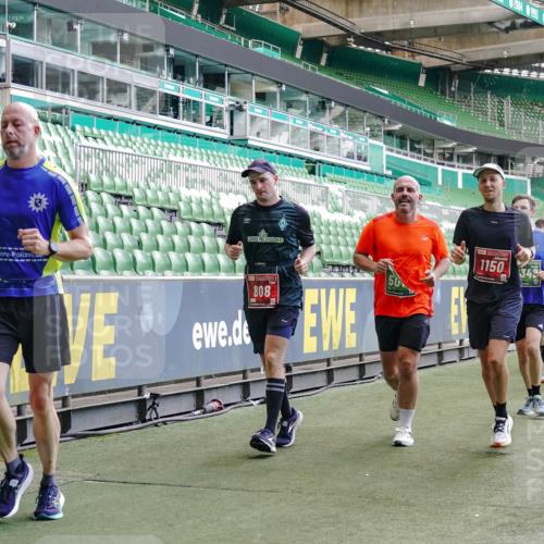 13.09.2026 - 21. swb-Marathon Bremen Michael Burmester http://msf.ph/oto/10451493 13.09.2026 13:09:44 Laufen im Stadion 164, 383, 391, 448, 532, 549, 563, 625, 813, 869, 898, 1025, 1072, 1124, 1150, 1180, 1289, 1398, 1559, 1855, 1867, 1880, 1894, 1899, 2041, 2202, 2208, 2229, 2232, 2243, 2268, 2284, 2339, 2342, 2380, 2413, 2429, 2441, 2467, 2471, 2525, 2530, 2553, 2573, 2594, 2682, 2692, 2714, 2717, 2727, 2785, 2823, 2841, 2897, 2920, 2930, 2931, 2932, 2941, 3032, 3063, 3086, 3089, 3122, 3291, 3316, 3327, 3333, 3398, 3410, 3437, 3707, 3769, 109 meine-sportfotos.de