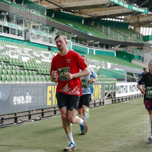 13.09.2026 - 21. swb-Marathon Bremen Michael Burmester http://msf.ph/oto/10451503 13.09.2026 12:50:04 Laufen im Stadion 469, 524, 572, 663, 670, 779, 899, 1513, 1517, 1605, 1723, 1748, 1998, 2052, 2130, 2287, 2288, 2291, 2295, 2347, 2360, 2442, 2444, 2750, 2909, 3043, 3197, 3276, 3330, 3625, 3647, 3808, 3973, 4023, 4033, 4082, 4247, 4368, 4384, 4559, 4732, 4743, 4852, 4888, 4898, 4990, 5066, 5111, 5155, 5314, 5377, 5383, 5424, 5517, 5532, 5570, 5585, 5594, 5620, 5627, 5636, 5648, 6267, 6471, 6652, 6668, 6692, 6842, 6901, 6906, 7109, 7115, 7121, 7876, 9035 meine-sportfotos.de