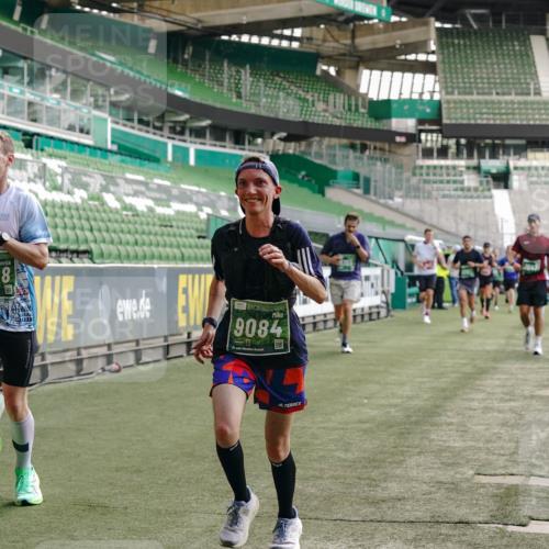 13.09.2026 - 21. swb-Marathon Bremen Michael Burmester http://msf.ph/oto/10451510 13.09.2026 12:50:05 Laufen im Stadion 469, 524, 572, 663, 670, 779, 899, 1513, 1517, 1605, 1723, 1748, 1998, 2052, 2130, 2287, 2288, 2291, 2295, 2347, 2360, 2442, 2444, 2750, 2909, 3043, 3197, 3276, 3330, 3625, 3647, 3808, 3973, 4023, 4033, 4082, 4247, 4368, 4384, 4559, 4732, 4743, 4852, 4888, 4898, 4990, 5066, 5111, 5155, 5314, 5377, 5383, 5424, 5517, 5532, 5570, 5585, 5594, 5620, 5627, 5636, 5648, 6267, 6471, 6652, 6668, 6692, 6842, 6901, 6906, 7109, 7115, 7121, 7876, 9035 meine-sportfotos.de