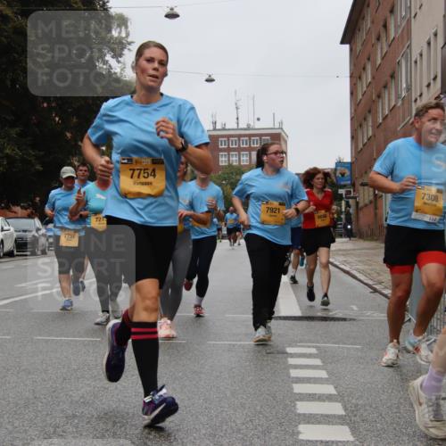 13.09.2026 - Kiel Lauf Markus Tischler http://msf.ph/oto/10451743 13.09.2026 09:46:12 Fleethörn 7731, 721, 1138, 7754, 7921, 6048, 7308, 30 meine-sportfotos.de