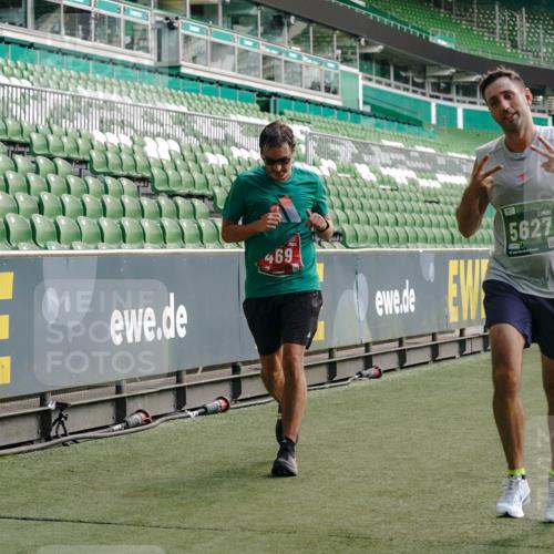 13.09.2026 - 21. swb-Marathon Bremen Michael Burmester http://msf.ph/oto/10452047 13.09.2026 12:50:26 Laufen im Stadion 335, 469, 524, 663, 670, 771, 779, 899, 1510, 1513, 1517, 1605, 1613, 1723, 1748, 1970, 1998, 2052, 2130, 2288, 2291, 2295, 2347, 2360, 2442, 2444, 2750, 2909, 3043, 3197, 3330, 3484, 3625, 3647, 3808, 3959, 3973, 4023, 4033, 4247, 4368, 4384, 4473, 4559, 4743, 4852, 4888, 4990, 5066, 5111, 5155, 5314, 5377, 5383, 5521, 5532, 5570, 5585, 5594, 5620, 5627, 5636, 5648, 5696, 6267, 6471, 6652, 6668, 6692, 6842, 6901, 6906, 7109, 7115, 7121, 8033 meine-sportfotos.de