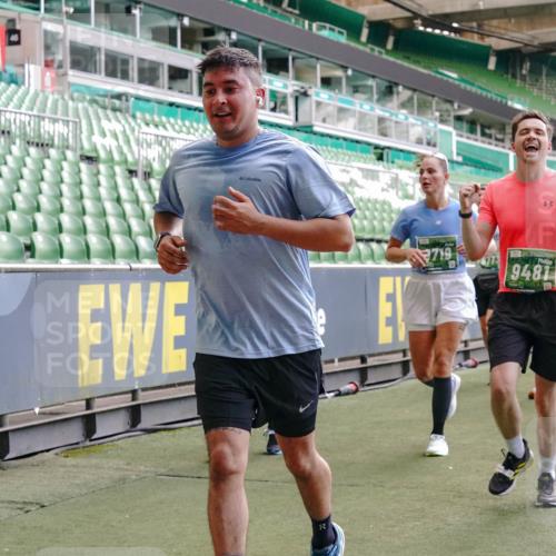 13.09.2026 - 21. swb-Marathon Bremen Michael Burmester http://msf.ph/oto/10452141 13.09.2026 13:09:56 Laufen im Stadion 164, 383, 391, 448, 532, 549, 563, 625, 813, 869, 898, 1025, 1072, 1124, 1150, 1180, 1398, 1738, 1855, 1867, 1880, 1894, 1967, 2202, 2208, 2232, 2243, 2268, 2284, 2333, 2339, 2342, 2380, 2413, 2429, 2432, 2441, 2467, 2471, 2525, 2530, 2553, 2573, 2594, 2654, 2682, 2692, 2714, 2717, 2785, 2819, 2823, 2841, 2897, 2920, 2930, 2931, 2932, 2941, 3032, 3063, 3086, 3089, 3122, 3208, 3291, 3316, 3327, 3333, 3370, 3398, 3410, 3437, 3470, 3707, 3769, 109 meine-sportfotos.de