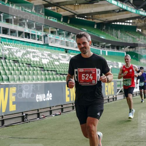 13.09.2026 - 21. swb-Marathon Bremen Michael Burmester http://msf.ph/oto/10452160 13.09.2026 12:50:35 Laufen im Stadion 335, 469, 663, 670, 771, 779, 899, 1455, 1510, 1513, 1517, 1605, 1613, 1748, 1970, 1998, 2052, 2130, 2288, 2291, 2295, 2347, 2360, 2442, 2444, 2750, 2909, 3043, 3330, 3440, 3484, 3625, 3647, 3808, 3959, 3973, 4023, 4033, 4247, 4368, 4384, 4473, 4559, 4727, 4743, 4781, 4782, 4852, 4888, 4990, 5066, 5111, 5155, 5314, 5377, 5383, 5521, 5532, 5570, 5585, 5594, 5620, 5627, 5636, 5696, 6267, 6274, 6471, 6652, 6668, 6842, 6901, 6906, 7109, 7115, 7121, 8033, 8798 meine-sportfotos.de