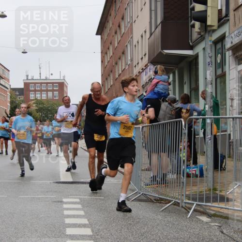 13.09.2026 - Kiel Lauf Markus Tischler http://msf.ph/oto/10452196 13.09.2026 09:48:44 Fleethörn 2976, 5404, 2060, 2592 meine-sportfotos.de