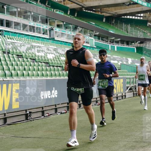 13.09.2026 - 21. swb-Marathon Bremen Michael Burmester http://msf.ph/oto/10452252 13.09.2026 12:50:38 Laufen im Stadion 335, 469, 663, 670, 771, 779, 899, 1125, 1146, 1455, 1510, 1513, 1517, 1605, 1613, 1748, 1970, 1998, 2052, 2130, 2288, 2291, 2295, 2347, 2360, 2442, 2444, 2750, 2909, 3330, 3440, 3484, 3625, 3647, 3703, 3808, 3959, 3973, 4023, 4033, 4247, 4368, 4384, 4473, 4559, 4582, 4727, 4743, 4781, 4782, 4852, 4888, 4990, 5066, 5111, 5155, 5314, 5377, 5383, 5521, 5532, 5570, 5585, 5594, 5620, 5627, 5636, 5696, 6267, 6274, 6471, 6652, 6668, 6842, 6901, 6906, 7109, 7115, 7121, 8033, 8798 meine-sportfotos.de
