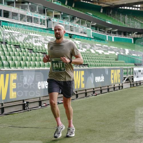 13.09.2026 - 21. swb-Marathon Bremen Michael Burmester http://msf.ph/oto/10452417 13.09.2026 12:50:44 Laufen im Stadion 335, 469, 663, 670, 771, 779, 1125, 1146, 1162, 1455, 1510, 1513, 1517, 1605, 1613, 1970, 1998, 2052, 2130, 2288, 2291, 2295, 2347, 2360, 2442, 2444, 2750, 2909, 3330, 3440, 3484, 3625, 3647, 3703, 3808, 3959, 4023, 4033, 4368, 4384, 4473, 4559, 4582, 4727, 4743, 4781, 4782, 4888, 4895, 5066, 5111, 5155, 5314, 5377, 5383, 5521, 5532, 5570, 5585, 5594, 5620, 5627, 5636, 5696, 6267, 6274, 6471, 6652, 6668, 6842, 6901, 6906, 7109, 7115, 7121, 8033, 8798 meine-sportfotos.de