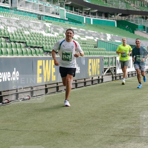 13.09.2026 - 21. swb-Marathon Bremen Michael Burmester http://msf.ph/oto/10452449 13.09.2026 12:50:48 Laufen im Stadion 335, 469, 663, 670, 771, 779, 1125, 1146, 1162, 1455, 1510, 1513, 1517, 1605, 1613, 1970, 1998, 2052, 2130, 2288, 2291, 2295, 2347, 2360, 2442, 2444, 2447, 2750, 2759, 2909, 3440, 3484, 3625, 3647, 3703, 3808, 3959, 4023, 4033, 4368, 4384, 4473, 4559, 4571, 4582, 4727, 4743, 4781, 4782, 4888, 4895, 5066, 5111, 5155, 5314, 5377, 5383, 5521, 5532, 5585, 5594, 5620, 5627, 5636, 5696, 6267, 6274, 6471, 6652, 6668, 6842, 6901, 6906, 7109, 7115, 7121, 8033, 8798 meine-sportfotos.de
