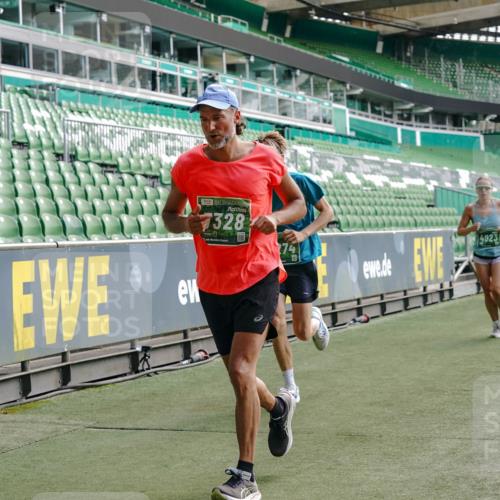 13.09.2026 - 21. swb-Marathon Bremen Michael Burmester http://msf.ph/oto/10452667 13.09.2026 12:50:55 Laufen im Stadion 335, 469, 663, 670, 771, 779, 1125, 1146, 1162, 1455, 1510, 1513, 1517, 1605, 1613, 1970, 1998, 2052, 2130, 2288, 2291, 2295, 2347, 2360, 2442, 2444, 2447, 2750, 2759, 2909, 3440, 3484, 3625, 3647, 3703, 3808, 3959, 4023, 4165, 4368, 4384, 4429, 4473, 4559, 4571, 4582, 4727, 4743, 4781, 4782, 4888, 4895, 5066, 5079, 5111, 5155, 5168, 5314, 5377, 5383, 5521, 5532, 5585, 5620, 5627, 5636, 5696, 6267, 6274, 6471, 6652, 6668, 6901, 6906, 7109, 7115, 7121, 8033, 8798 meine-sportfotos.de