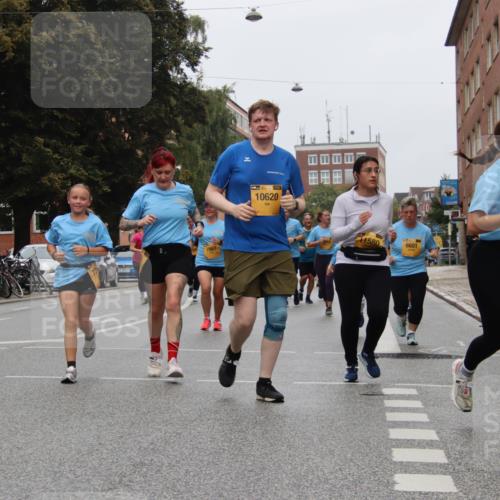 13.09.2026 - Kiel Lauf Markus Tischler http://msf.ph/oto/10452757 13.09.2026 09:51:32 Fleethörn 7867, 10620, 1580, 6601, 3832 meine-sportfotos.de