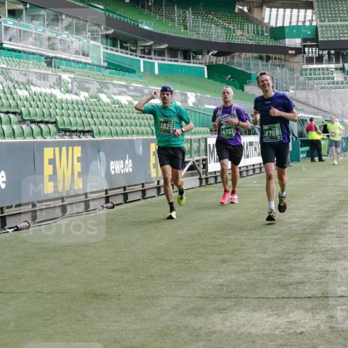 13.09.2026 - 21. swb-Marathon Bremen Michael Burmester http://msf.ph/oto/10452779 13.09.2026 12:51:00 Laufen im Stadion 335, 469, 663, 670, 734, 771, 779, 1043, 1125, 1146, 1162, 1455, 1510, 1513, 1517, 1605, 1613, 1970, 1998, 2052, 2130, 2288, 2291, 2295, 2347, 2360, 2442, 2444, 2447, 2759, 3440, 3484, 3625, 3647, 3703, 3808, 3959, 4023, 4165, 4368, 4384, 4429, 4473, 4559, 4571, 4582, 4727, 4781, 4782, 4888, 4895, 5066, 5079, 5111, 5155, 5168, 5314, 5377, 5379, 5383, 5521, 5532, 5585, 5620, 5627, 5636, 5696, 6267, 6274, 6471, 6652, 6668, 6901, 6906, 7109, 7115, 7121, 8033, 8798 meine-sportfotos.de