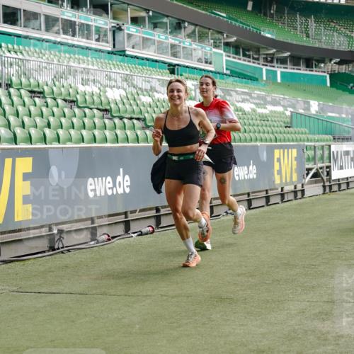 13.09.2026 - 21. swb-Marathon Bremen Michael Burmester http://msf.ph/oto/10453186 13.09.2026 12:51:22 Laufen im Stadion 235, 335, 469, 734, 771, 863, 1043, 1125, 1146, 1162, 1455, 1492, 1510, 1513, 1613, 1955, 1970, 1998, 2008, 2130, 2291, 2295, 2360, 2442, 2444, 2447, 2759, 2847, 3440, 3484, 3566, 3647, 3703, 3808, 3899, 3959, 4023, 4165, 4368, 4429, 4473, 4559, 4571, 4573, 4582, 4727, 4781, 4782, 4888, 4895, 5066, 5079, 5152, 5155, 5168, 5314, 5377, 5379, 5383, 5521, 5532, 5620, 5627, 5636, 5696, 6267, 6274, 6471, 6668, 6901, 7121, 8033, 8798 meine-sportfotos.de