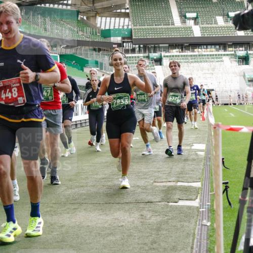 13.09.2026 - 21. swb-Marathon Bremen Michael Burmester http://msf.ph/oto/10453292 13.09.2026 13:10:20 Laufen im Stadion 164, 373, 383, 391, 448, 532, 549, 563, 581, 625, 813, 869, 898, 984, 1072, 1150, 1180, 1738, 1855, 1867, 1880, 1894, 1967, 2202, 2208, 2232, 2243, 2268, 2284, 2330, 2333, 2339, 2342, 2429, 2432, 2441, 2443, 2471, 2525, 2530, 2531, 2553, 2573, 2589, 2594, 2654, 2682, 2692, 2714, 2717, 2784, 2785, 2819, 2836, 2920, 2931, 2932, 2941, 3026, 3032, 3063, 3086, 3089, 3122, 3174, 3207, 3208, 3291, 3316, 3327, 3333, 3370, 3398, 3409, 3410, 3437, 3470, 3549, 3707, 3769, 109 meine-sportfotos.de