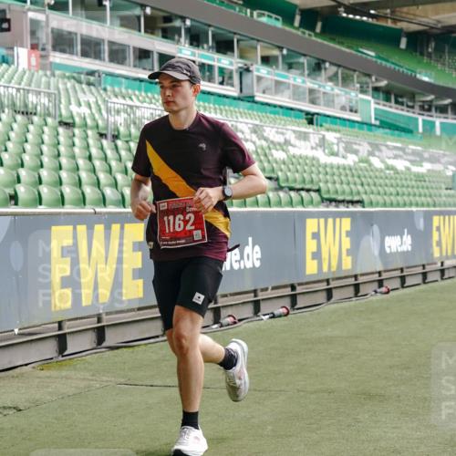 13.09.2026 - 21. swb-Marathon Bremen Michael Burmester http://msf.ph/oto/10453307 13.09.2026 12:51:26 Laufen im Stadion 235, 335, 469, 734, 771, 863, 1043, 1125, 1146, 1162, 1232, 1455, 1492, 1510, 1513, 1613, 1955, 1970, 1998, 2008, 2130, 2291, 2295, 2360, 2442, 2444, 2447, 2759, 2847, 3440, 3484, 3566, 3647, 3703, 3808, 3830, 3899, 3959, 3988, 4023, 4165, 4368, 4429, 4473, 4475, 4559, 4571, 4573, 4582, 4727, 4781, 4782, 4888, 4895, 5066, 5079, 5152, 5155, 5168, 5314, 5379, 5521, 5532, 5620, 5627, 5636, 5696, 6267, 6274, 6471, 6668, 6901, 7121, 8033, 8798 meine-sportfotos.de