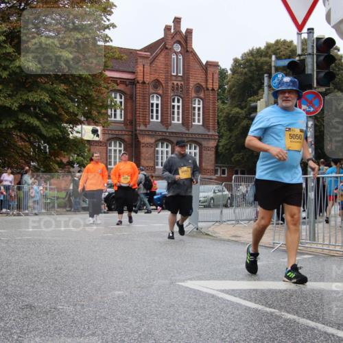 13.09.2026 - Kiel Lauf Markus Tischler http://msf.ph/oto/10453840 13.09.2026 10:03:10 Fleethörn 300, 8443, 200, 5050 meine-sportfotos.de