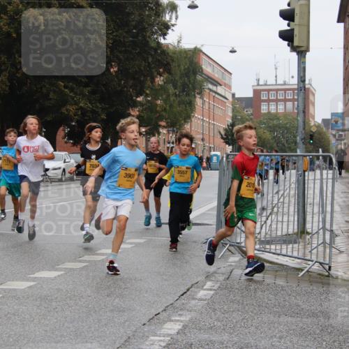13.09.2026 - Kiel Lauf Markus Tischler http://msf.ph/oto/10453993 13.09.2026 08:51:43 Fleethörn 5810, 7171, 7034, 3557, 3901, 2015 meine-sportfotos.de