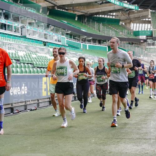 13.09.2026 - 21. swb-Marathon Bremen Michael Burmester http://msf.ph/oto/10454030 13.09.2026 13:10:31 Laufen im Stadion 164, 265, 373, 383, 391, 448, 532, 549, 563, 581, 813, 869, 898, 984, 1072, 1180, 1738, 1855, 1867, 1894, 1967, 2202, 2208, 2232, 2243, 2268, 2284, 2299, 2330, 2333, 2339, 2342, 2432, 2441, 2443, 2471, 2525, 2530, 2531, 2553, 2573, 2589, 2594, 2654, 2669, 2682, 2714, 2717, 2784, 2785, 2819, 2836, 2920, 2931, 2932, 3026, 3032, 3063, 3086, 3089, 3122, 3159, 3174, 3207, 3208, 3291, 3316, 3327, 3333, 3352, 3370, 3398, 3409, 3410, 3437, 3470, 3549, 3707, 3769, 109 meine-sportfotos.de