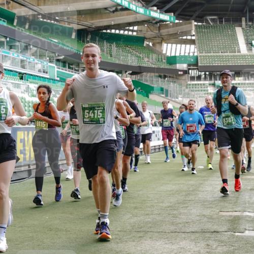 13.09.2026 - 21. swb-Marathon Bremen Michael Burmester http://msf.ph/oto/10454083 13.09.2026 13:10:32 Laufen im Stadion 164, 265, 373, 383, 391, 448, 532, 563, 581, 813, 869, 898, 984, 1072, 1180, 1738, 1855, 1867, 1894, 1967, 2202, 2208, 2232, 2243, 2268, 2284, 2299, 2330, 2333, 2339, 2342, 2432, 2441, 2443, 2471, 2525, 2530, 2531, 2553, 2573, 2589, 2594, 2654, 2669, 2682, 2714, 2717, 2784, 2785, 2819, 2836, 2920, 2931, 2932, 3026, 3032, 3063, 3086, 3089, 3122, 3159, 3174, 3207, 3208, 3291, 3316, 3327, 3333, 3352, 3370, 3398, 3409, 3410, 3437, 3470, 3549, 3707, 3769, 109 meine-sportfotos.de