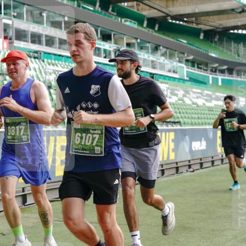 13.09.2026 - 21. swb-Marathon Bremen Michael Burmester http://msf.ph/oto/10454174 13.09.2026 12:51:57 Laufen im Stadion 107, 235, 335, 683, 734, 771, 792, 863, 1033, 1043, 1125, 1146, 1162, 1232, 1252, 1297, 1455, 1492, 1510, 1542, 1613, 1646, 1955, 1970, 2007, 2008, 2043, 2203, 2295, 2442, 2444, 2447, 2480, 2498, 2759, 2767, 2847, 3085, 3149, 3336, 3440, 3448, 3484, 3566, 3703, 3808, 3830, 3899, 3959, 3988, 4023, 4165, 4283, 4368, 4429, 4473, 4475, 4559, 4571, 4573, 4582, 4727, 4781, 4782, 4888, 4895, 5066, 5079, 5152, 5155, 5168, 5379, 5521, 5532, 5627, 5696, 6274, 6471, 8033, 8798 meine-sportfotos.de