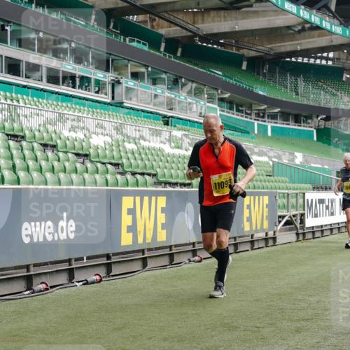 13.09.2026 - 21. swb-Marathon Bremen Michael Burmester http://msf.ph/oto/10454265 13.09.2026 10:32:19 Laufen im Stadion 10067, 10141, 10146, 10166, 10203, 10222, 10226, 10227, 10243, 10246, 10249, 10255, 10256, 10284, 10300, 10322, 10365, 10372, 10379, 10383, 10394, 10410, 10443, 10448, 10471, 10478, 10479, 10486, 10494, 10503, 10517, 10518, 10529, 10540, 10543, 10550, 10555, 10565, 10577, 10579, 10589, 10608, 10610, 10626, 10631, 10646, 10670, 10675, 10684, 10685, 10690, 10703, 10704, 10707, 10708, 10721, 10725, 10728, 10771, 10794, 10821, 10822, 10838, 11350, 11379 meine-sportfotos.de