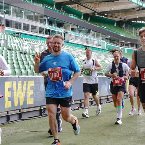 13.09.2026 - 21. swb-Marathon Bremen Michael Burmester http://msf.ph/oto/10454280 13.09.2026 13:10:36 Laufen im Stadion 164, 265, 373, 383, 391, 448, 532, 563, 581, 813, 869, 898, 984, 1072, 1180, 1738, 1855, 1867, 1894, 1967, 2202, 2208, 2232, 2268, 2284, 2299, 2330, 2333, 2339, 2342, 2432, 2443, 2471, 2525, 2530, 2531, 2553, 2573, 2589, 2594, 2654, 2669, 2682, 2714, 2717, 2784, 2785, 2819, 2836, 2920, 2931, 2932, 3026, 3032, 3063, 3086, 3089, 3122, 3159, 3174, 3207, 3208, 3291, 3316, 3333, 3352, 3370, 3398, 3409, 3410, 3437, 3470, 3549, 3707, 3769, 109 meine-sportfotos.de