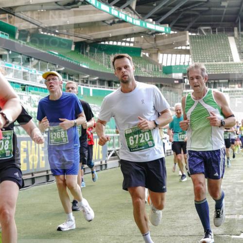 13.09.2026 - 21. swb-Marathon Bremen Michael Burmester http://msf.ph/oto/10454510 13.09.2026 13:10:42 Laufen im Stadion 164, 265, 373, 383, 391, 448, 532, 581, 869, 898, 984, 1180, 1738, 1855, 1867, 1894, 1952, 1967, 2202, 2232, 2268, 2281, 2284, 2299, 2330, 2333, 2339, 2342, 2432, 2443, 2471, 2525, 2530, 2531, 2553, 2573, 2589, 2594, 2654, 2669, 2682, 2714, 2717, 2784, 2785, 2804, 2819, 2836, 2920, 2931, 2932, 3026, 3032, 3063, 3086, 3089, 3122, 3159, 3174, 3207, 3208, 3291, 3316, 3333, 3352, 3370, 3398, 3409, 3410, 3437, 3470, 3549, 3707, 3769, 109 meine-sportfotos.de