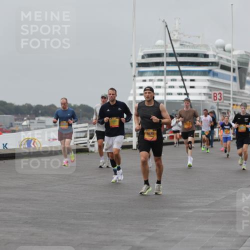 13.09.2026 - Kiel Lauf Andreas Tolksdorf http://msf.ph/oto/10454610 13.09.2026 11:54:42 Kiellinie 4, 8007, 8872, 3 meine-sportfotos.de