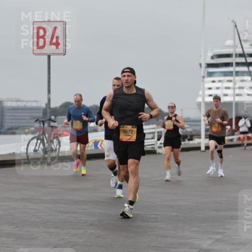 13.09.2026 - Kiel Lauf Andreas Tolksdorf http://msf.ph/oto/10454660 13.09.2026 11:54:43 Kiellinie 4, 39, 8872, 83 meine-sportfotos.de