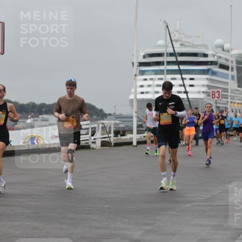 13.09.2026 - Kiel Lauf Andreas Tolksdorf http://msf.ph/oto/10454711 13.09.2026 11:54:46 Kiellinie 4, 7374, 3 meine-sportfotos.de