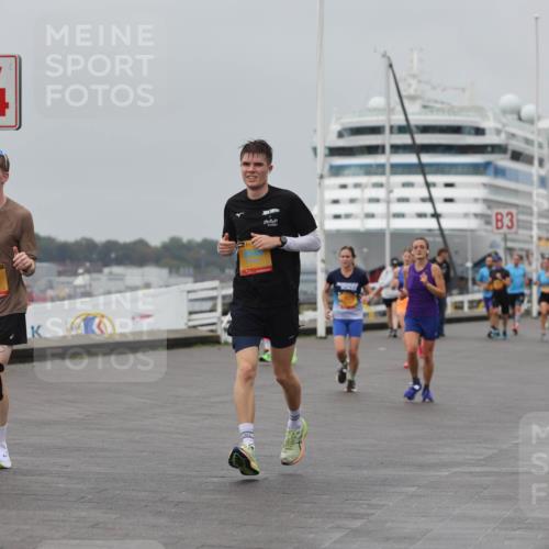 13.09.2026 - Kiel Lauf Andreas Tolksdorf http://msf.ph/oto/10454754 13.09.2026 11:54:48 Kiellinie 4, 39, 7374, 3 meine-sportfotos.de