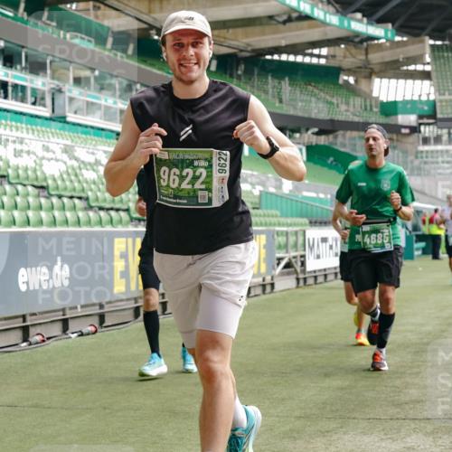13.09.2026 - 21. swb-Marathon Bremen Michael Burmester http://msf.ph/oto/10454799 13.09.2026 12:52:33 Laufen im Stadion 102, 107, 145, 235, 683, 734, 755, 792, 863, 985, 987, 1033, 1043, 1056, 1125, 1146, 1162, 1232, 1252, 1297, 1445, 1455, 1492, 1528, 1542, 1646, 1664, 1704, 1955, 2007, 2008, 2043, 2203, 2350, 2447, 2480, 2498, 2759, 2767, 2820, 2847, 2858, 3085, 3149, 3236, 3336, 3362, 3440, 3448, 3566, 3703, 3830, 3899, 3988, 4165, 4283, 4429, 4475, 4571, 4573, 4582, 4605, 4727, 4781, 4782, 4895, 5079, 5152, 5168, 5379, 5521, 6274, 8798 meine-sportfotos.de