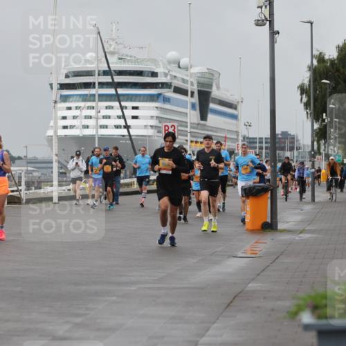 13.09.2026 - Kiel Lauf Andreas Tolksdorf http://msf.ph/oto/10454817 13.09.2026 11:54:51 Kiellinie  meine-sportfotos.de
