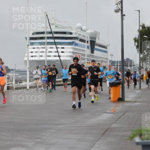 13.09.2026 - Kiel Lauf Andreas Tolksdorf http://msf.ph/oto/10454818 13.09.2026 11:54:51 Kiellinie 2679, 3 meine-sportfotos.de