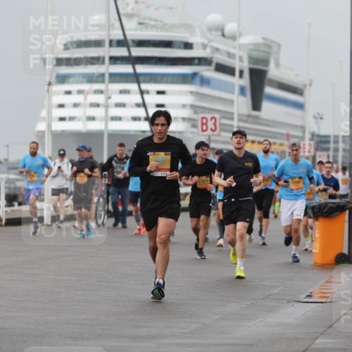 13.09.2026 - Kiel Lauf Andreas Tolksdorf http://msf.ph/oto/10454862 13.09.2026 11:54:52 Kiellinie 3 meine-sportfotos.de