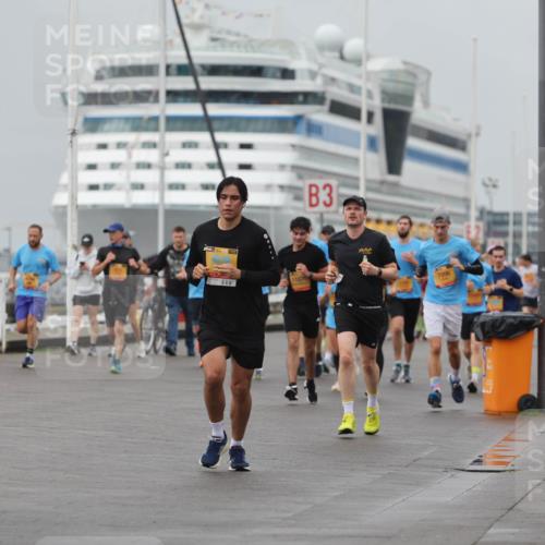 13.09.2026 - Kiel Lauf Andreas Tolksdorf http://msf.ph/oto/10454871 13.09.2026 11:54:53 Kiellinie 11676, 3, 7996 meine-sportfotos.de