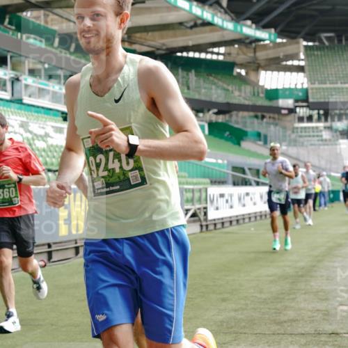 13.09.2026 - 21. swb-Marathon Bremen Michael Burmester http://msf.ph/oto/10454899 13.09.2026 12:52:35 Laufen im Stadion 102, 107, 145, 235, 683, 734, 755, 792, 863, 985, 987, 1033, 1043, 1056, 1125, 1146, 1162, 1232, 1252, 1297, 1433, 1445, 1455, 1492, 1528, 1542, 1646, 1664, 1704, 1955, 2007, 2008, 2043, 2203, 2350, 2447, 2480, 2498, 2759, 2767, 2820, 2847, 2858, 3085, 3149, 3236, 3336, 3362, 3440, 3448, 3566, 3703, 3830, 3899, 3988, 4165, 4283, 4429, 4475, 4571, 4573, 4582, 4605, 4727, 4781, 4782, 4895, 5079, 5152, 5168, 5379, 5521, 6274, 8798 meine-sportfotos.de
