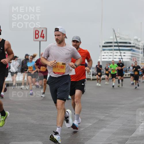 13.09.2026 - Kiel Lauf Andreas Tolksdorf http://msf.ph/oto/10455042 13.09.2026 11:55:16 Kiellinie 500, 4, 38, 1180 meine-sportfotos.de