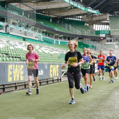 13.09.2026 - 21. swb-Marathon Bremen Michael Burmester http://msf.ph/oto/10455086 13.09.2026 10:32:41 Laufen im Stadion 10067, 10078, 10146, 10166, 10184, 10203, 10211, 10222, 10226, 10243, 10246, 10249, 10255, 10256, 10300, 10322, 10365, 10372, 10374, 10379, 10383, 10394, 10408, 10410, 10443, 10471, 10478, 10479, 10486, 10494, 10503, 10517, 10518, 10529, 10530, 10540, 10543, 10550, 10555, 10565, 10579, 10589, 10608, 10610, 10626, 10631, 10646, 10670, 10673, 10675, 10690, 10703, 10704, 10707, 10708, 10721, 10725, 10728, 10745, 10749, 10750, 10771, 10794 meine-sportfotos.de